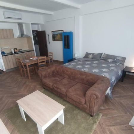 Mini Loft Leilighet Becerril de la Sierra Eksteriør bilde