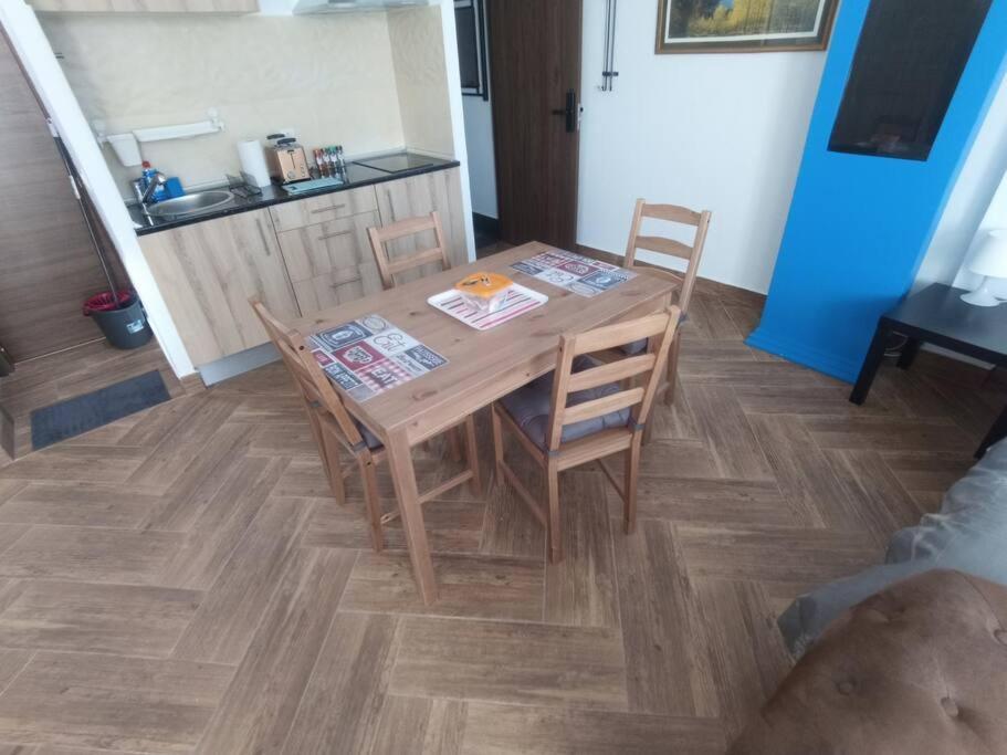 Mini Loft Leilighet Becerril de la Sierra Eksteriør bilde