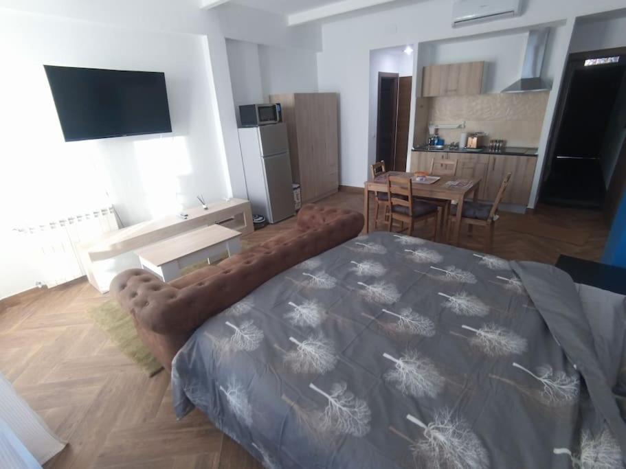 Mini Loft Leilighet Becerril de la Sierra Eksteriør bilde