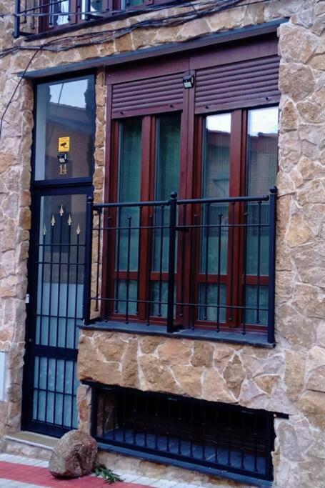 Mini Loft Leilighet Becerril de la Sierra Eksteriør bilde